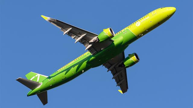 RA-73442:Airbus A321:S7 Airlines